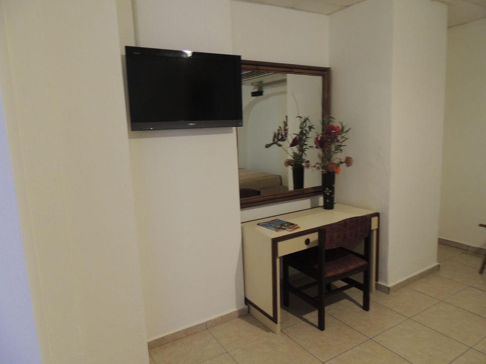 Hotel Colonial Mayaguez Buitenkant foto